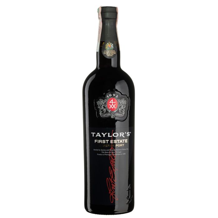Портвейн Taylor's Taylor's First Estate Reserve / Тейлорс Ферст Естейт Резерв, 0.75 л Портвейн Taylor's Taylor's First Estate Reserve / Тейлорс Ферст Естейт Резерв, 0.75 л