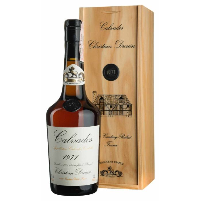 Кальвадос Calvados Coeur de Lion 1971, 0.7 л Кальвадос Calvados Coeur de Lion 1971, 0.7 л