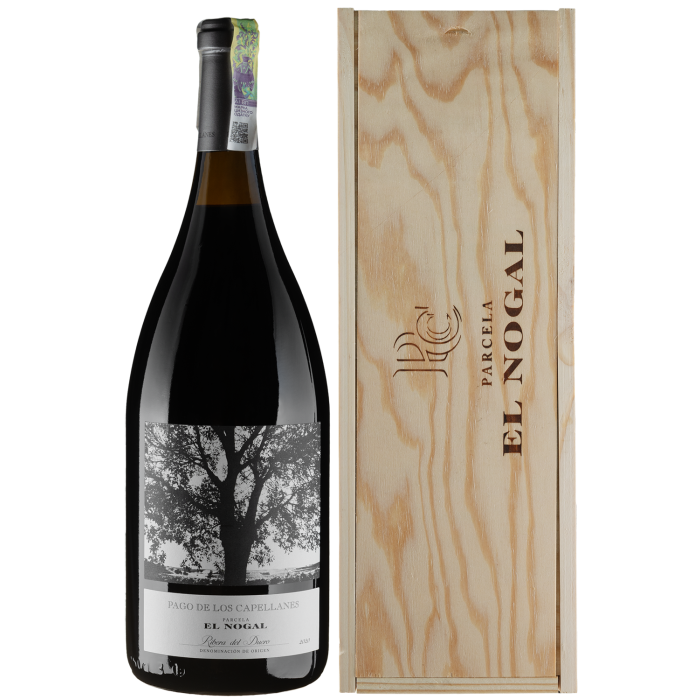 Вино Pago de los Capellanes Tinto Nogal, wooden box / Тінто Ногаль, дерев'яна коробка 2020, червоне сухе, 1.5 л Вино Pago de los Capellanes Tinto Nogal, wooden box / Тінто Ногаль, дерев'яна коробка 2020, червоне сухе, 1.5 л