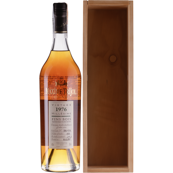 Коньяк Cognac Fins Bois 1976, 0.7 л