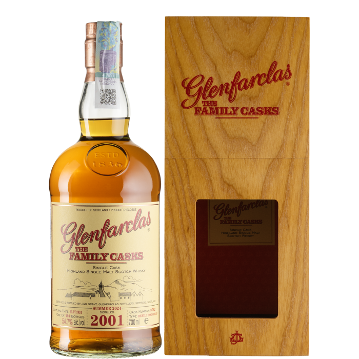 Віскі Glenfarclas The Family Cask, wooden box 2001, 0.7 л