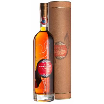 Коньяк Cigar Club, 0.7 л