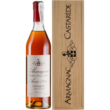 Арманьяк Armagnac Castarede, wooden box 1995, 0.7 л