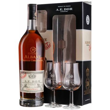 Коньяк A.E.Dor Albane, gift box + 2 glasses, 0.7 л