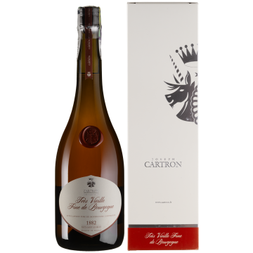 Бренді Joseph Cartron Tres Vieille Fine de Bourgogne, gift box, 0.7 л