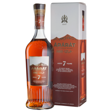 Бренді Арарат Ані 7 років, gift box, 0.7 л