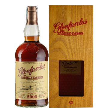 Віскі Glenfarclas The Family Cask, wooden box 2005, 0.7 л